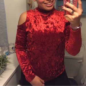 Cold Shoulder Velvet Top ❣️